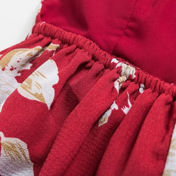 Red Backless Maxi-dress - Picture 8 of 8